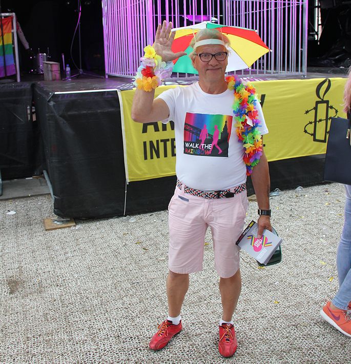 walktherainbow-faberplein2